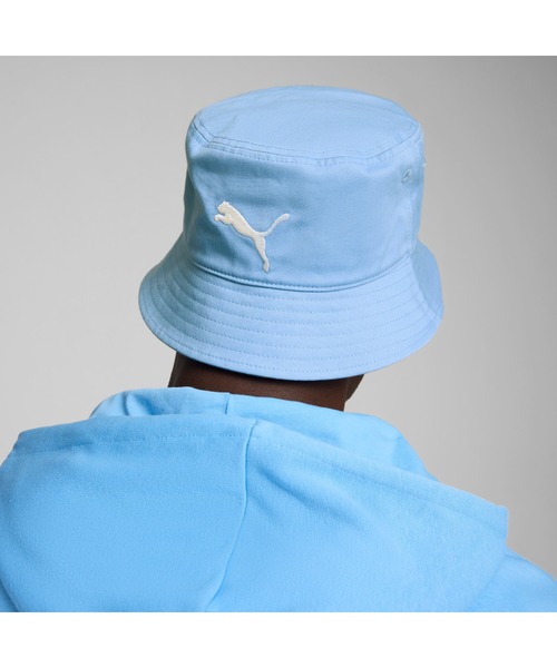 PUMA（プーマ）の「PUMA プーマ ユニセックス マンチェスターシティ FC ESS バケットハット（ハット・メンズ・ネイビー/ブルー系その他/ブラック系その他・S/M/L/XL/SMALL/LARGE）」の12枚目の写真