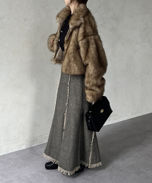 Thevon（ゼボン）の「ヴィンテージ風2WAYボストンバッグ（ショルダーバッグ・レディース・ブラック/レッド系その他/ダークブラウン・FREE）」の6枚目の写真