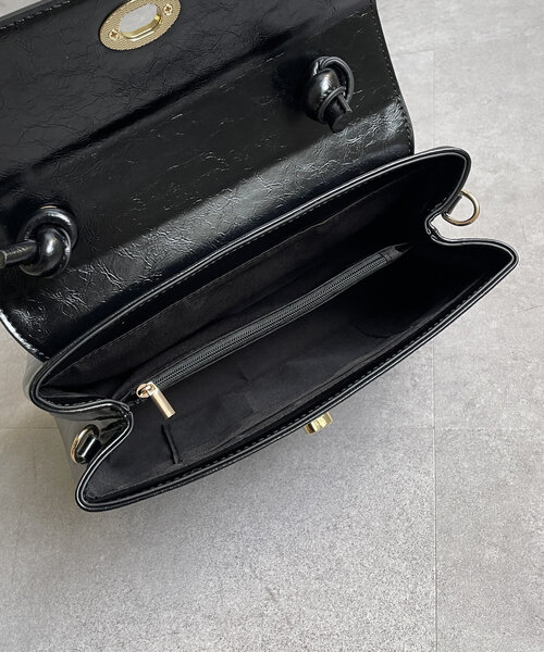 Thevon（ゼボン）の「ヴィンテージ風2WAYボストンバッグ（ショルダーバッグ・レディース・ブラック/レッド系その他/ダークブラウン・FREE）」の10枚目の写真