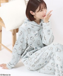 Miffy( ミッフィー)のMiffy(ミッフィー)キャラクターふわもこボアフリース起毛総柄ワンピースパジャマ/プルオーバー(ルームワンピース)