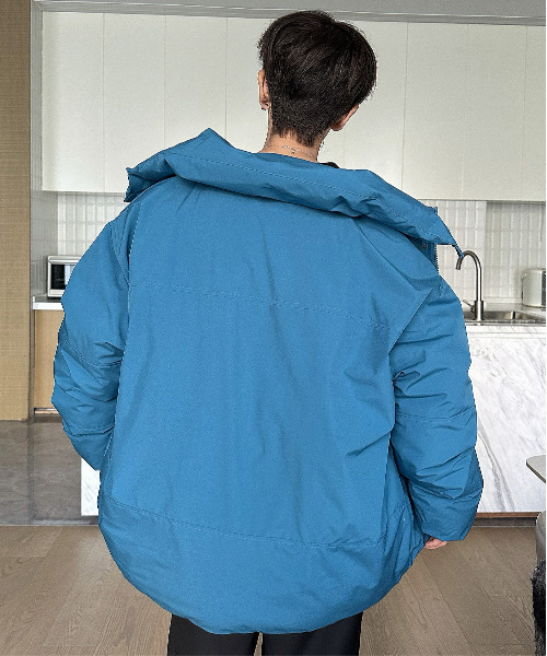 neos（ネオス）の「【neos】ビッグシルエット タスラン ハイネック 中綿 ハーフ ジャケット（ダウンジャケット/コート・メンズ・チャコールグレー/ブルー/ブラック・MEDIUM/LARGE）」の12枚目の写真