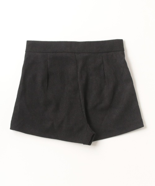 Asterellivi(アステレリビ)の「金ボタン コーデュロイ ショートパンツ(その他パンツ・レディース・ライトベージュ/ブラック・XL/L/M/S)」の10枚目の写真