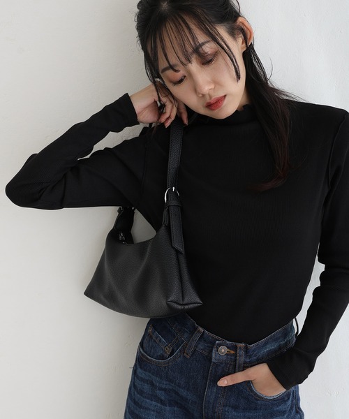 ElegChic（エレグシック）の「ハイネックメロウニット（ニット/セーター・レディース・ベージュ/オフホワイト/ブラック・S/M/XL/XXL/4L）」の4枚目の写真