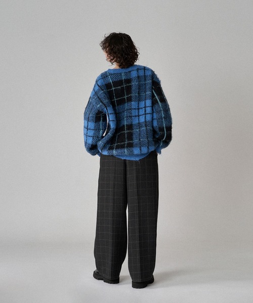 ONCILY（オンシェリー）の「CHECK PATTERN SHAGGY VOLUME KNIT