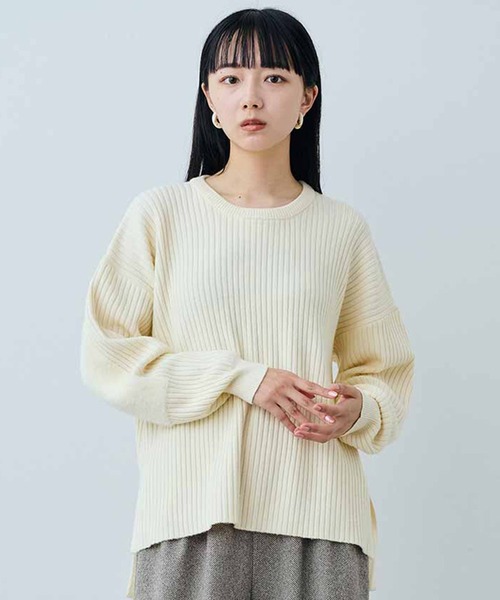 MEDE19F(メデジュウキュウ)の「MEDE19F シャギーエルボーパッチ柔らかニット(ニット/セーター・レディース・アイボリー/グレイッシュベージュ/ブラック・L/M/LL)」の1枚目の写真
