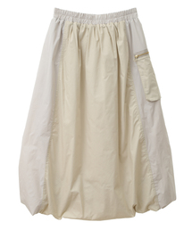 【薄中綿キルトバルーンスカート】