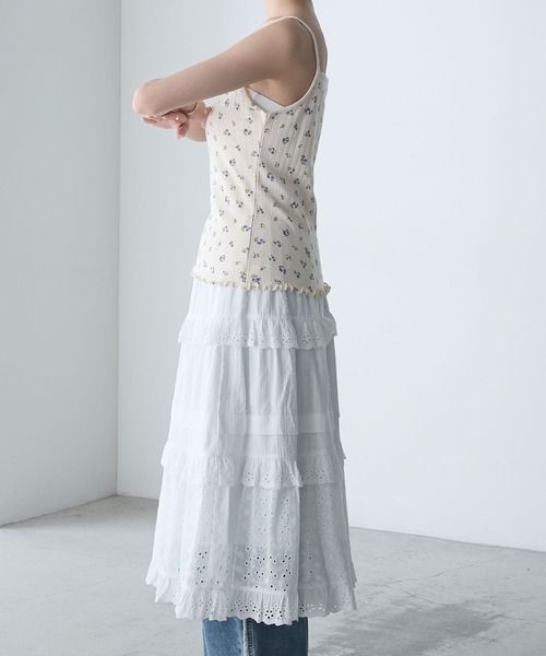 forksy.（フォルクシー）の「【forksy.】小花柄 メローキャミ＆カーディガン セット（アンサンブル・レディース・アイボリー/ブラック/オフホワイト・FREE）」の10枚目の写真