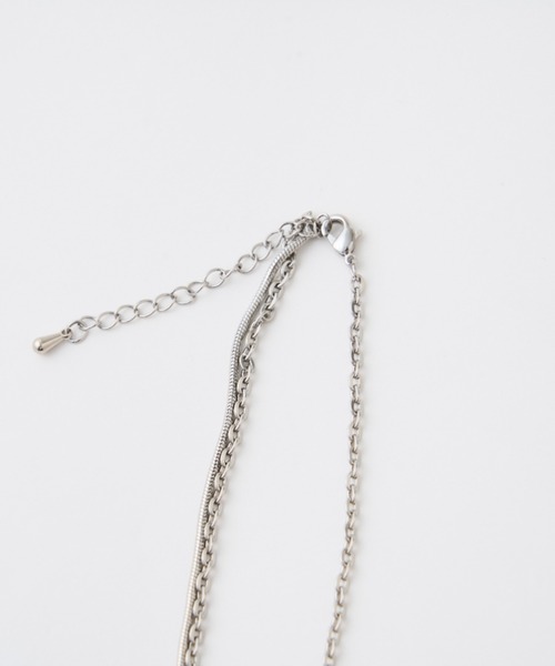 CIAOPANIC TYPY（チャオパニックティピー）の「【2025年S/S新作】lilアシメトリーネックレス（ネックレス・レディース・シルバー/ゴールド・ONE SIZE）」の11枚目の写真