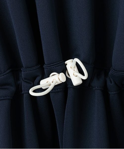 Mi-je(ミジェ)の「トラックワンピース【韓国ファッション】(ワンピース・レディース・ネイビー/オフホワイト・M/S)」の12枚目の写真
