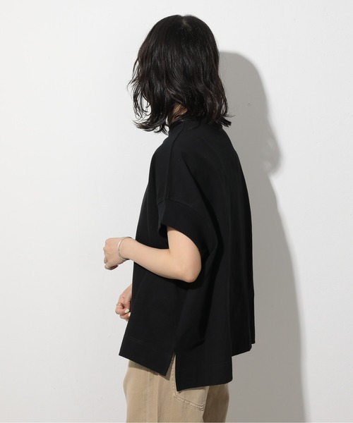 emesuelee(エメスーリー)の「UV遮蔽率90%以上 ヘビーウェイト天竺半袖プルオーバー(Tシャツ/カットソー・レディース・ブラック/ブルー/ナチュラル/ライトグリーン/グレー系1/ネイビー/イエロー/ピンク系1/ブラック系1/アイボリー/グリーン/ピンク・フリー)」の18枚目の写真