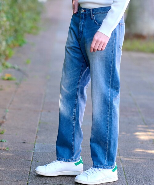 DRESSTERIOR(ドレステリア)の「10.6oz コンフォートワイドデニムパンツ(デニムパンツ・メンズ・ライトブルー・85/76/79/82)」の3枚目の写真