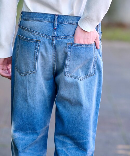 DRESSTERIOR(ドレステリア)の「10.6oz コンフォートワイドデニムパンツ(デニムパンツ・メンズ・ライトブルー・85/76/79/82)」の4枚目の写真