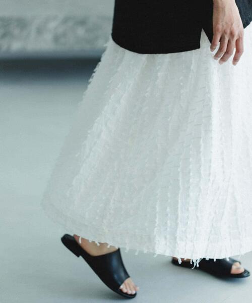 かぐれ（カグレ）の「フリンジカットジャガードスカート（スカート・レディース・ブラック/オフホワイト・FREE）」の7枚目の写真