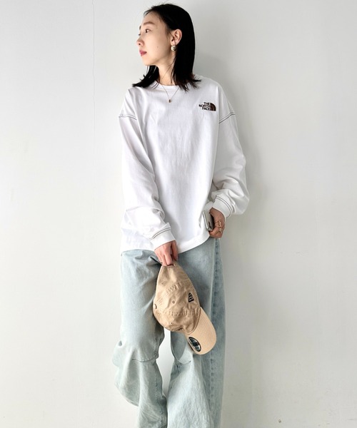 THE NORTH FACE(ザノースフェイス)の「国内未発売 THE NORTH FACE(ザ・ノースフェイス)/ワンポイント ロゴ刺繍 ステッチ 切り替え 長袖 ロンT/ESSENTIAL L/S R/TEE(Tシャツ/カットソー・レディース・ブラック/グリーン/ホワイト/ブルー/ブラック系その他/ホワイト系その他・L/M/XXL/XL)」の19枚目の写真