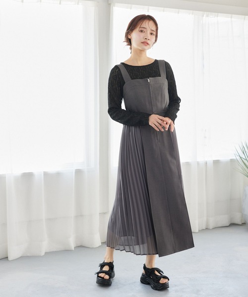 mysty woman（ミスティウーマン）の「サイドプリーツジャンスカ  328258（ジャンパースカート・レディース・アイボリー/チャコールグレー/ダークベージュ・FREE）」の6枚目の写真