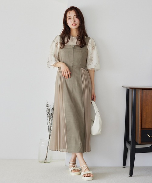 mysty woman（ミスティウーマン）の「サイドプリーツジャンスカ  328258（ジャンパースカート・レディース・アイボリー/チャコールグレー/ダークベージュ・FREE）」の11枚目の写真
