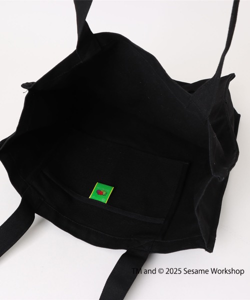 FRUIT OF THE LOOM（フルーツオブザルーム）の「SESAME STREET×FTL Photo Tote Bag（トートバッグ・メンズ・A/C/B・FREE）」の6枚目の写真