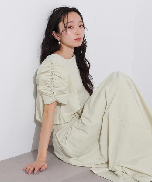 N.(N. Natural Beauty Basic)(エヌエヌナチュラルビューティーベーシック)の「シャーリングスリーブブラウス×スカートセット(ワンピース・レディース・ブラック/ライトグリーン・SMALL/MEDIUM)」の1枚目の写真