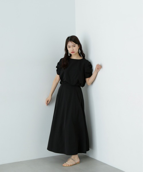 N.(N. Natural Beauty Basic)(エヌエヌナチュラルビューティーベーシック)の「シャーリングスリーブブラウス×スカートセット(ワンピース・レディース・ブラック/ライトグリーン・SMALL/MEDIUM)」の6枚目の写真