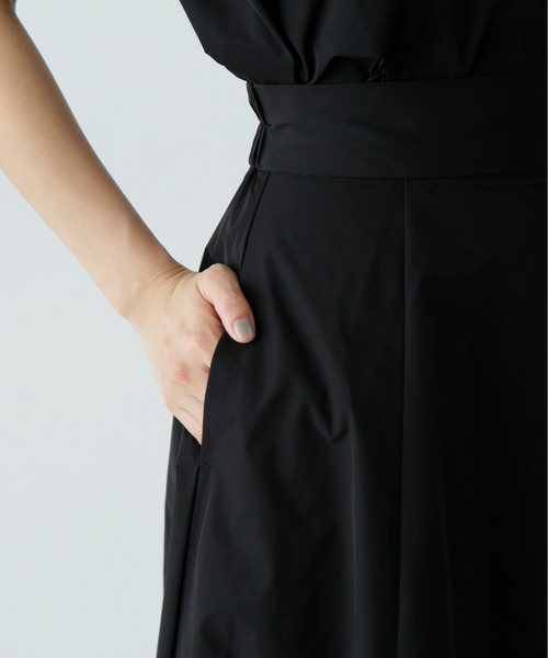 N.(N. Natural Beauty Basic)(エヌエヌナチュラルビューティーベーシック)の「シャーリングスリーブブラウス×スカートセット(ワンピース・レディース・ブラック/ライトグリーン・SMALL/MEDIUM)」の17枚目の写真