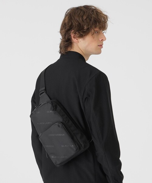 【美品】ブラックレーベルクレストブリッジ　ソフトレザー　ボディバッグ　定価3万 美品】ブラックレーベルクレストブリッジ ソフトレザー ボディ
