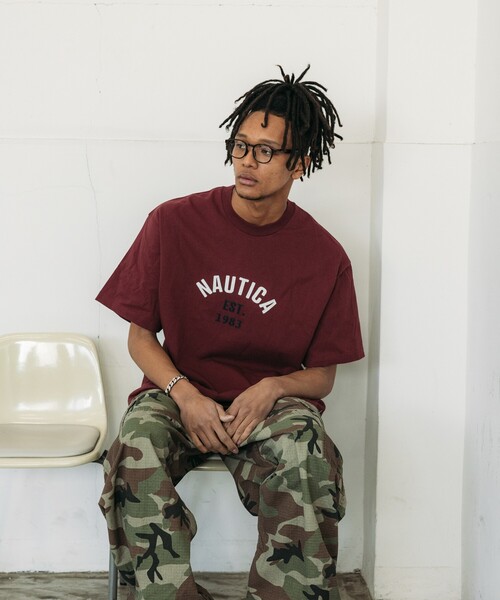 NAUTICA（ノーティカ）の「NAUTICA/ノーティカ Felt Patch Arch Logo S/S Tee/フェルトパッチ アーチロゴ ショートスリーブTシャツ（Tシャツ/カットソー・メンズ・ブラック/レッド/ライトグレー/ホワイト/ネイビー・X-LARGE/LARGE/MEDIUM/SMALL）」の20枚目の写真