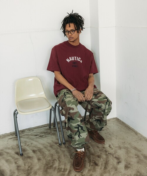 NAUTICA（ノーティカ）の「NAUTICA/ノーティカ Felt Patch Arch Logo S/S Tee/フェルトパッチ アーチロゴ ショートスリーブTシャツ（Tシャツ/カットソー・メンズ・ブラック/レッド/ライトグレー/ホワイト/ネイビー・X-LARGE/LARGE/MEDIUM/SMALL）」の22枚目の写真