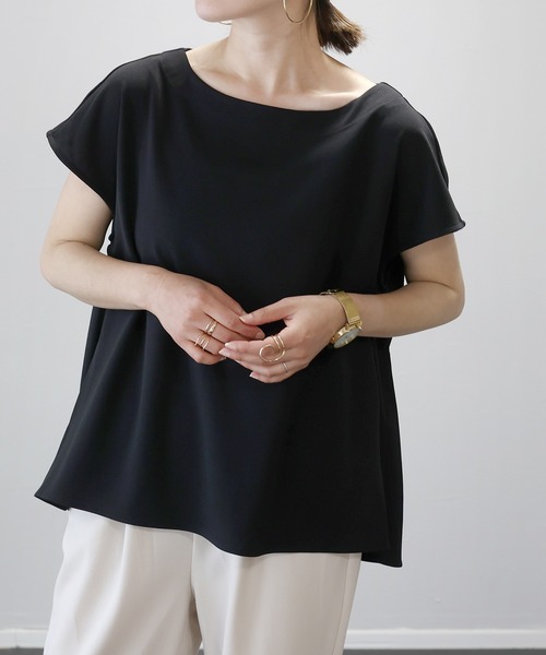 Aletta vita(アレッタビータ)の「カットジョーゼットサイドタックフレンチプルオーバー(Tシャツ/カットソー・レディース・ダークベージュ/ブラック/グレー・FREE)」の13枚目の写真