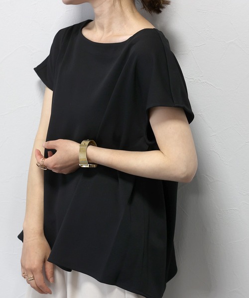 Aletta vita(アレッタビータ)の「カットジョーゼットサイドタックフレンチプルオーバー(Tシャツ/カットソー・レディース・ダークベージュ/ブラック/グレー・FREE)」の16枚目の写真