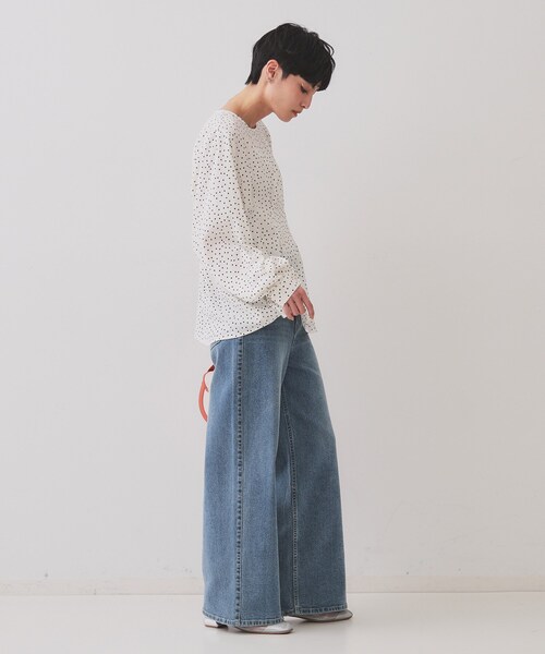 OPAQUE.CLIP（オペークドットクリップ）の「ドットプリントタックブラウス【洗濯機洗い可】（シャツ/ブラウス・レディース・ブラック系/ネイビー系/ホワイト系3・40/38）」の19枚目の写真