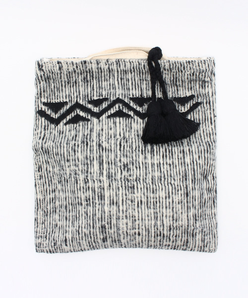 CAPRICIEUX LE'MAGE（カプリシューレマージュ）の「ジャガード2WAYクラッチバッグ（ショルダーバッグ・レディース・その他/グレー・FREE）」の13枚目の写真