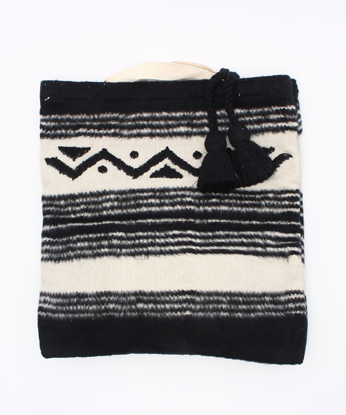 CAPRICIEUX LE'MAGE（カプリシューレマージュ）の「ジャガード2WAYクラッチバッグ（ショルダーバッグ・レディース・その他/グレー・FREE）」の8枚目の写真