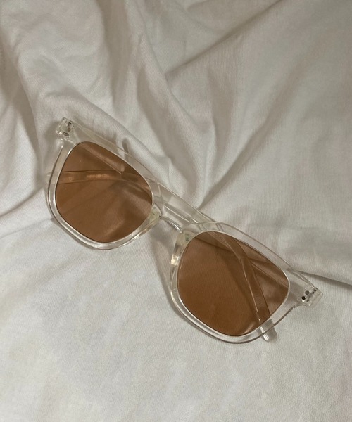 VIBGYOR（ヴィブジョー）の「ユニセックス アソートカラーサングラス(CZ)（サングラス・レディース・クリア/ブラック系2/ブラック系4/クリアイエロー/ブラック系3/ブラック系1・FREE）」の17枚目の写真