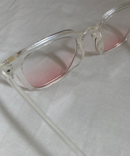 VIBGYOR（ヴィブジョー）の「ユニセックス アソートカラーサングラス(CZ)（サングラス・レディース・クリア/ブラック系2/ブラック系4/クリアイエロー/ブラック系3/ブラック系1・FREE）」の22枚目の写真