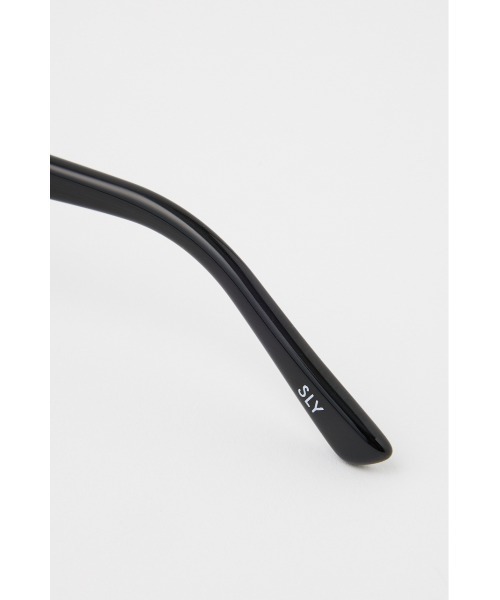 SLY（スライ）の「SQUARE SHAPE EYEWEAR スクエア シェープ アイウェア（サングラス・レディース・ブラック/カーキ・FREE）」の8枚目の写真