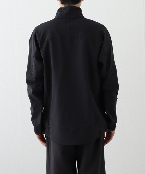 ROA(ロア)の「ROA / ロア SOFTSHELL RBMW0240FA187(ナイロンジャケット・メンズ・ブラック・SMALL/MEDIUM)」の7枚目の写真