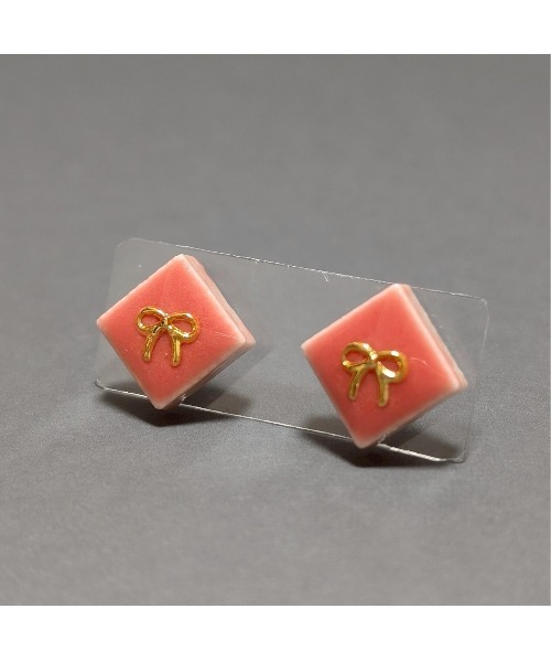 VIBGYOR(ヴィブジョー)の「【-HIGORO-】りぼんタイルピアス(MA)(ピアス(両耳用)・レディース・ライトオレンジ系1/グレー/ブルー/ネイビー/ブルー系1/コーラル/パープル系1/ピンク・FREE)」の7枚目の写真