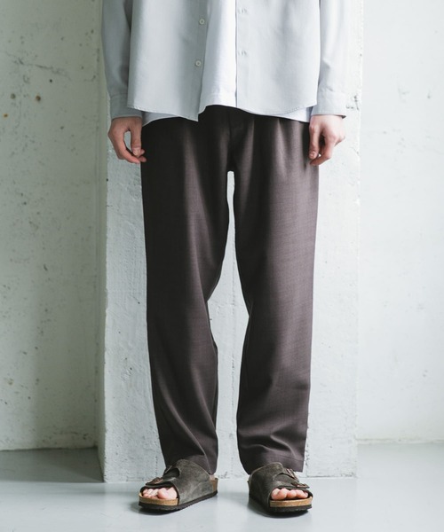 URBAN RESEARCH DOORS（アーバンリサーチドアーズ）の「『イージーケア/速乾』リネンライクイージートラウザー（その他パンツ・メンズ・グレー/オフホワイト/ブラック/ライトブラウン・SMALL/LARGE/MEDIUM）」の11枚目の写真
