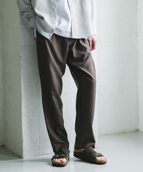 URBAN RESEARCH DOORS（アーバンリサーチドアーズ）の「『イージーケア/速乾』リネンライクイージートラウザー（その他パンツ・メンズ・グレー/オフホワイト/ブラック/ライトブラウン・SMALL/LARGE/MEDIUM）」の12枚目の写真