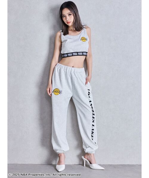 NBA（エヌビーエー）の「NBA スウェットパンツ（スウェットパンツ・レディース・チャコールグレー/オフホワイト/ライトグレー・FREE）」の17枚目の写真