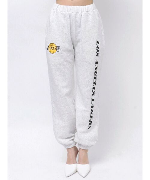 NBA（エヌビーエー）の「NBA スウェットパンツ（スウェットパンツ・レディース・チャコールグレー/オフホワイト/ライトグレー・FREE）」の22枚目の写真