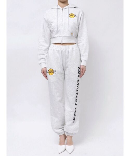 NBA（エヌビーエー）の「NBA スウェットパンツ（スウェットパンツ・レディース・チャコールグレー/オフホワイト/ライトグレー・FREE）」の7枚目の写真