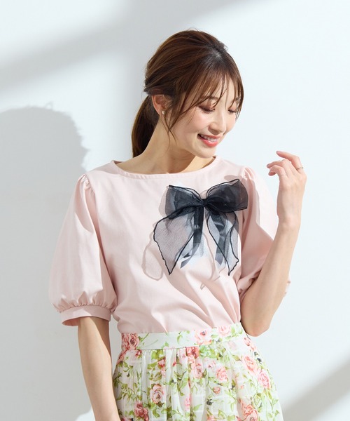 Rose Tiara（ローズティアラ）の「【コットン100％/手洗いOK/人気デザイン】リボンカットソー（Tシャツ/カットソー・レディース・オフホワイト/チャコールグレー/ブラック/ピンク・42/38/46）」の4枚目の写真
