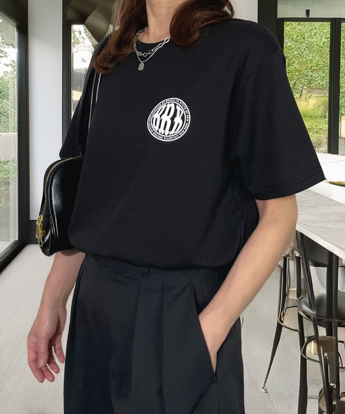 Candlestick(キャンドルスティック)の「限定 プチプラ ワンポイント レギュラー シルエット 半袖 T(Tシャツ/カットソー・レディース・アイボリー/ホワイト系1/オリーブ/ブラック系2/ベージュ系1/ダルブルー系1/スミクロ/ネイビー/ブラック系1/ブラック系3/ベージュ系2/ダルブルー系2・M/L/LL)」の6枚目の写真