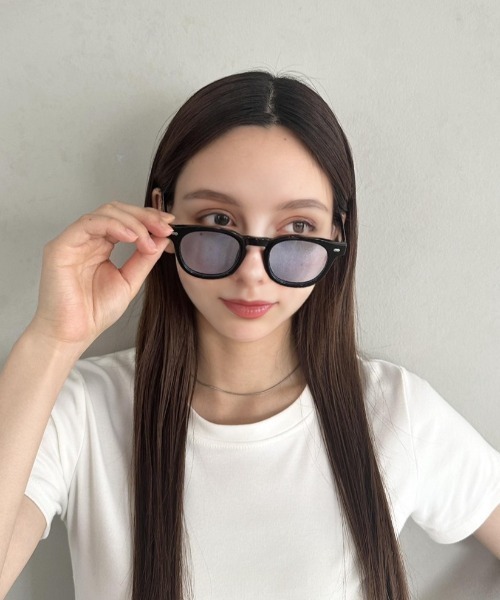 MYMOOD.(マイムード)の「オーセンティックサングラス ユニセックス ウェリントンサングラス(サングラス・レディース・その他4/その他7/その他6/その他8/その他1/その他2/その他3/その他5・FREE)」の6枚目の写真