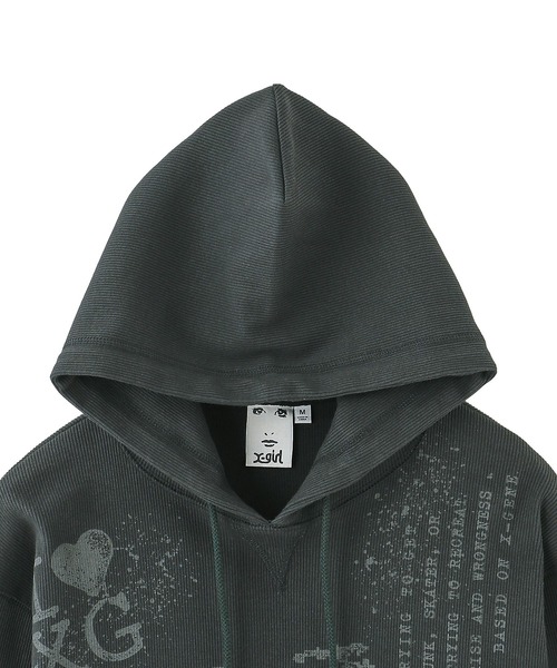 X-girl（エックスガール）の「COLLAGE GRAPHIC HOODED TOP（パーカー・レディース・オリーブ/チャコール・S/M）」の4枚目の写真