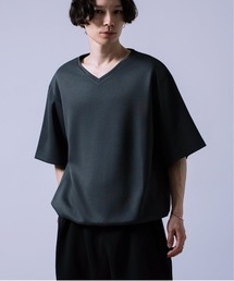 Crownor（クラウノアー）の「ドローコード Vネック 半袖Tシャツ（Tシャツ/カットソー）」