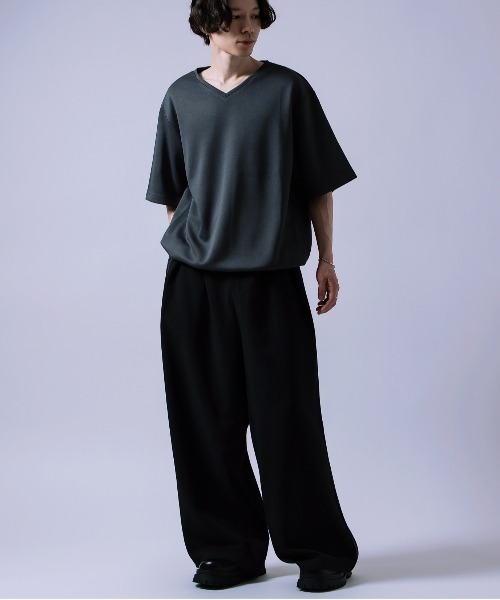 Crownor(クラウノアー)の「ドローコード Vネック 半袖Tシャツ(Tシャツ/カットソー・メンズ・ホワイト/チャコール/ブラック/ブルー/ネイビー・SMALL/MEDIUM/LARGE)」の10枚目の写真