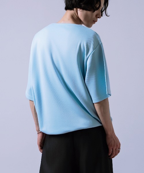 Crownor(クラウノアー)の「ドローコード Vネック 半袖Tシャツ(Tシャツ/カットソー・メンズ・ホワイト/チャコール/ブラック/ブルー/ネイビー・SMALL/MEDIUM/LARGE)」の13枚目の写真