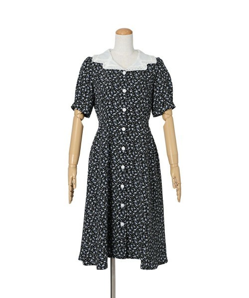 F i.n.t（フィント）の「ハンカチ開衿小花柄ワンピース　【1枚で快適】/ fint　フィント　夏服（ワンピース・レディース・アイボリー/ブラック・FREE）」の4枚目の写真